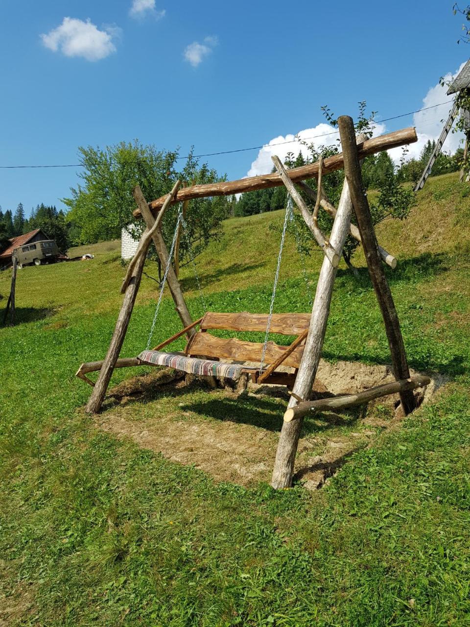 ホテル Na Gorbochku ポドボホツ エクステリア 写真